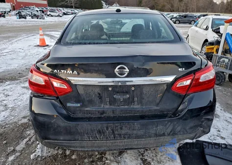 2017 Nissan Altima 2.5 from USA, damaged, VIN 1N4AL3AP5HC145611